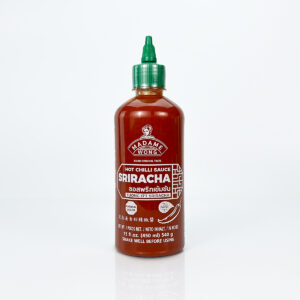 Madame Wong Sriracha Chilli Sauce Strong Hot - Tuong Ot Sriracha Sieu Cay 540ml